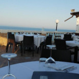 Acropoli outside