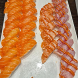 Henkō Sushi food