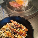 Henkō Sushi food