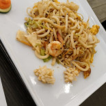 Henkō Sushi food