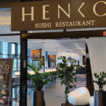 Henkō Sushi outside