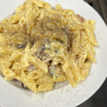 Al Di Su Nourriture