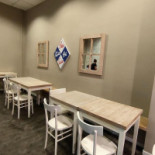 Pizzeria Tasselli inside