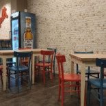 Pizzeria Tasselli inside