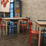 Pizzeria Tasselli inside