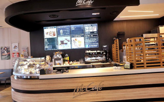 Mcdonald's inside