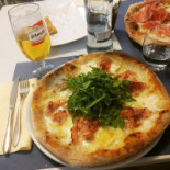 La Nuova Lega Navale Pizzeria Sul Mare A Piombino Comida