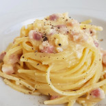 Il Cappero Rosso Nourriture