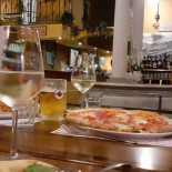 Le Chiavi D'oro inside