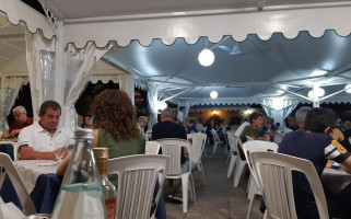 Pizzeria Da Gimo inside