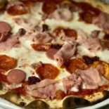 Aymon-ristopizzapub Comida