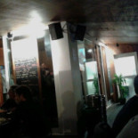 Tipo Pub Dentro