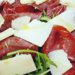 Pizzeria L'eclypse Di Mazzarella Maria Teresa Nourriture