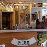 Pomm Focaccia&cocktail Dentro