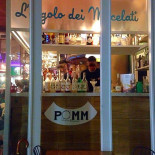 Pomm Focaccia&cocktail Dentro