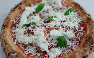 C’è Pizza Per Te food