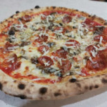 C’è Pizza Per Te food