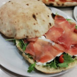 C’è Pizza Per Te food