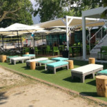 X Beach Außen