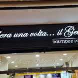 C'era Una Volta Il Gelato outside