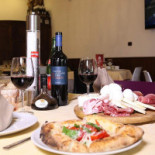 Pizzeria Con Animazione Per Bambini A Pozzuoli La Cucina Birichina Dentro