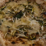 Pummarola Gourmet food
