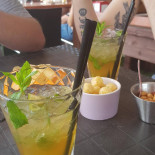 Gigi S.r.l drink