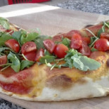 Pizza Lesta food
