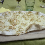Pizza Lesta food