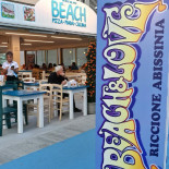 Beach Da Mirco outside