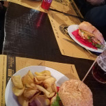 Birra Ceca Pub82 food