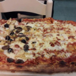 Calaluna Pizzeria A Ravenna food
