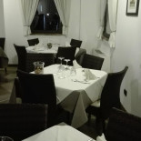 Trattoria La Vecchia Reggio inside