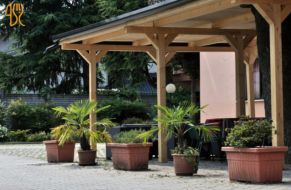 Chiuso Exterior
