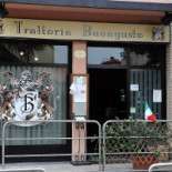 Chiuso Exterior