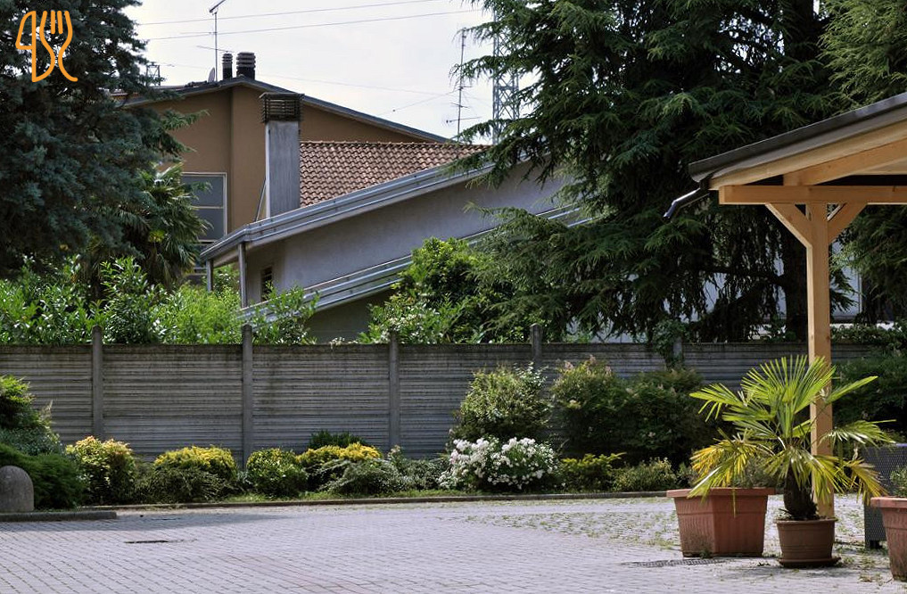 Chiuso Exterior