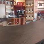M Bun Slow Fast Food Rivoli Dentro
