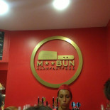 M Bun Slow Fast Food Rivoli Dentro