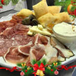 Le Crescentine Di Novella food