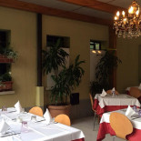La Corte Dentro