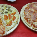 Pizzeria Caffé Regio's Comida