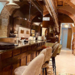 Dalù À l'intérieur