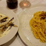 La Pecora Pazza food
