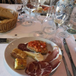 Domus Vini Comida