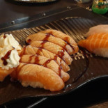 Arashi Nourriture