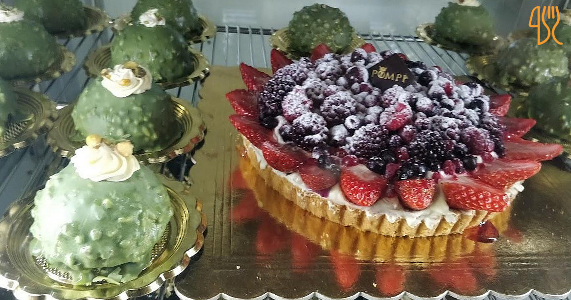 Pompi Trevi Comida