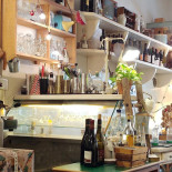 Ditta Trinchetti À l'intérieur
