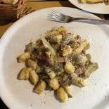 Berzitello Nourriture