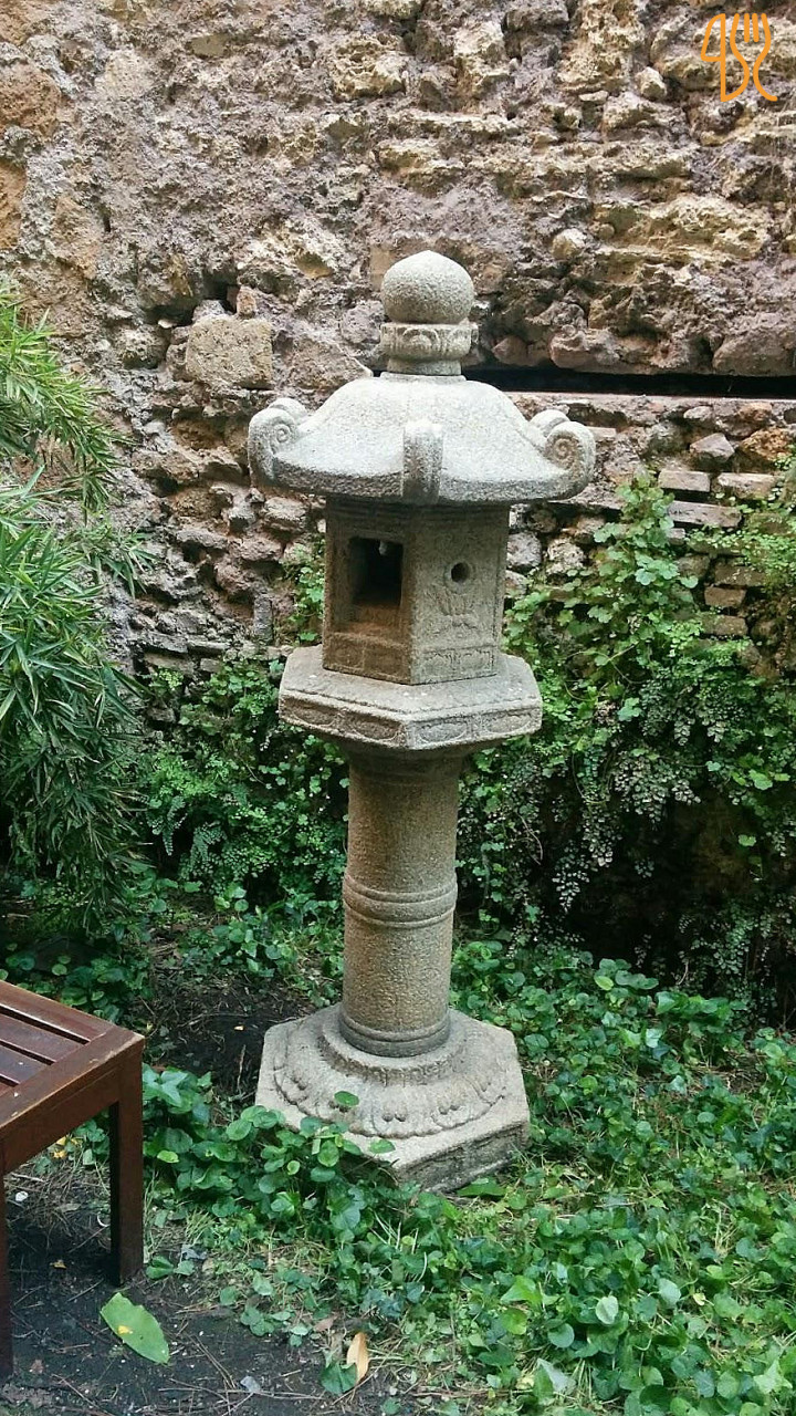 Doozo Exterior