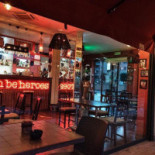 Changes Pub À l'intérieur